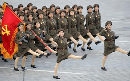 Các nữ quân nhân Triều Tiên